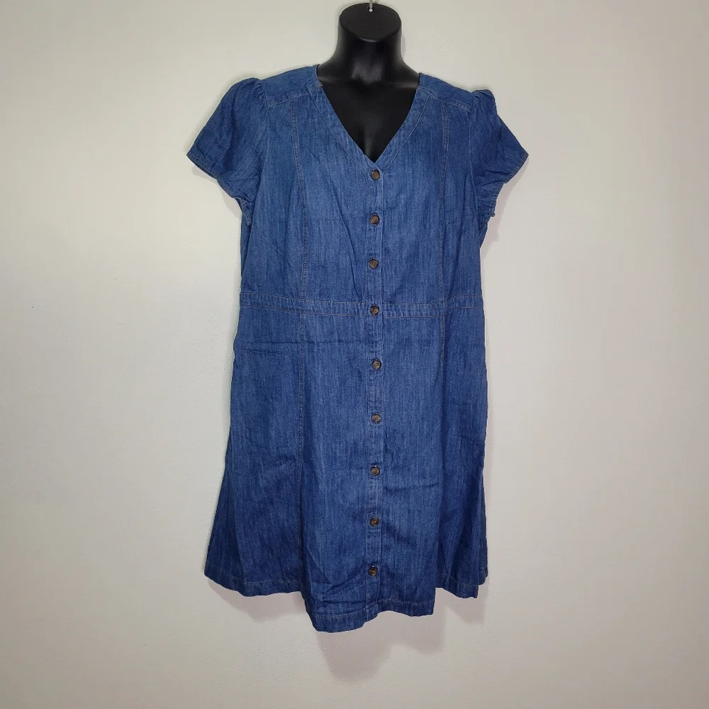 Nwt old navy denim short sleeves button down dress